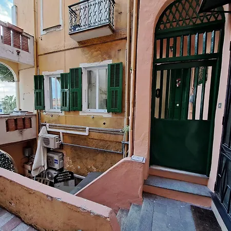 Sara's Bilocale Apartamento *